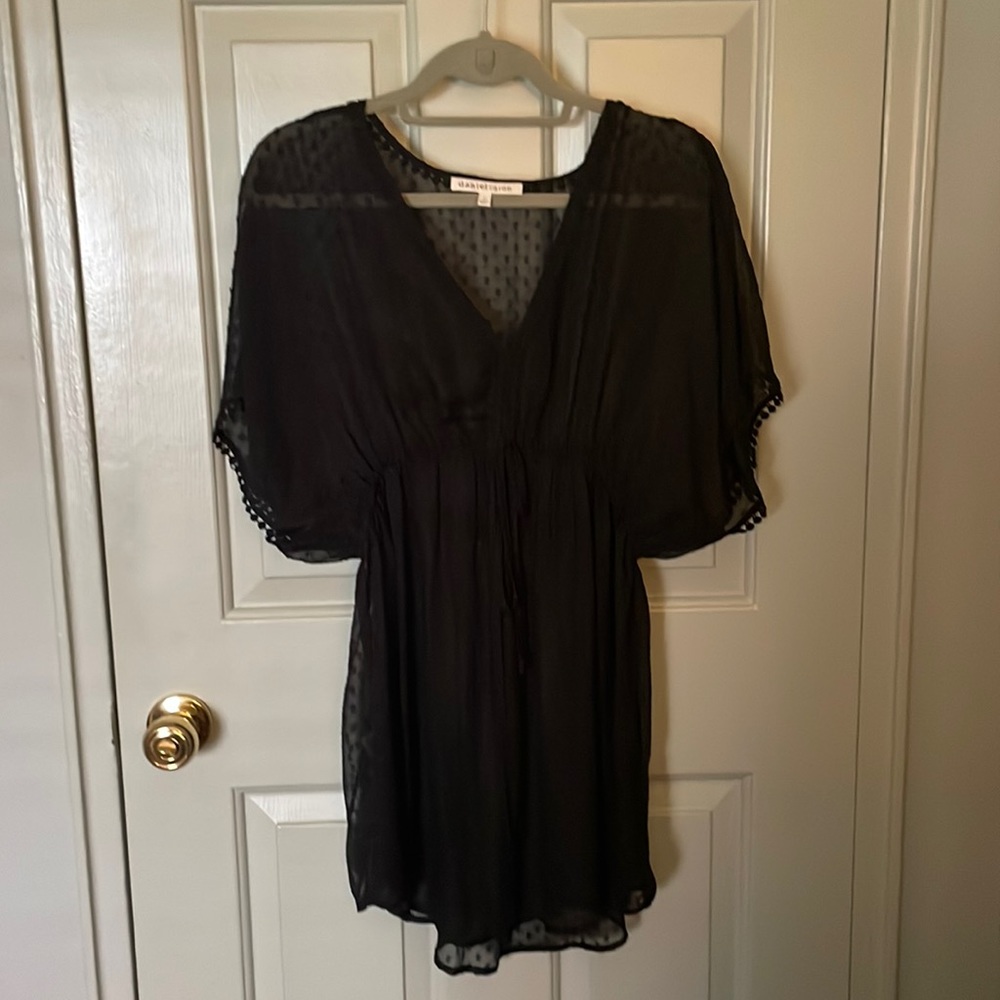 Daniel Rainn black sheer Swiss dot tunic, Size Medium, EUC